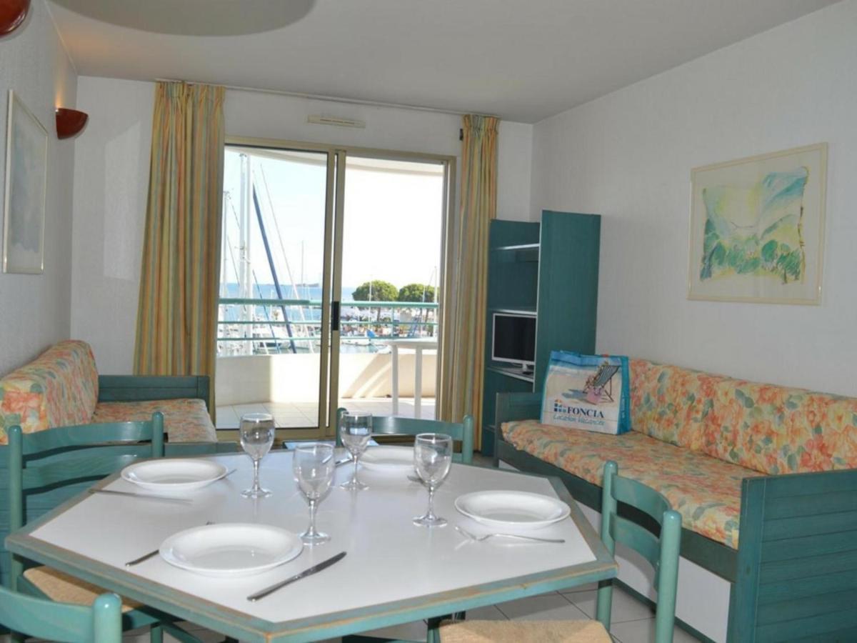 Frejus: Appt 2P, 5 Pers, Piscine, Plage A 150M, Parking, Animaux Ok - Fr-1-226A-357 Екстер'єр фото