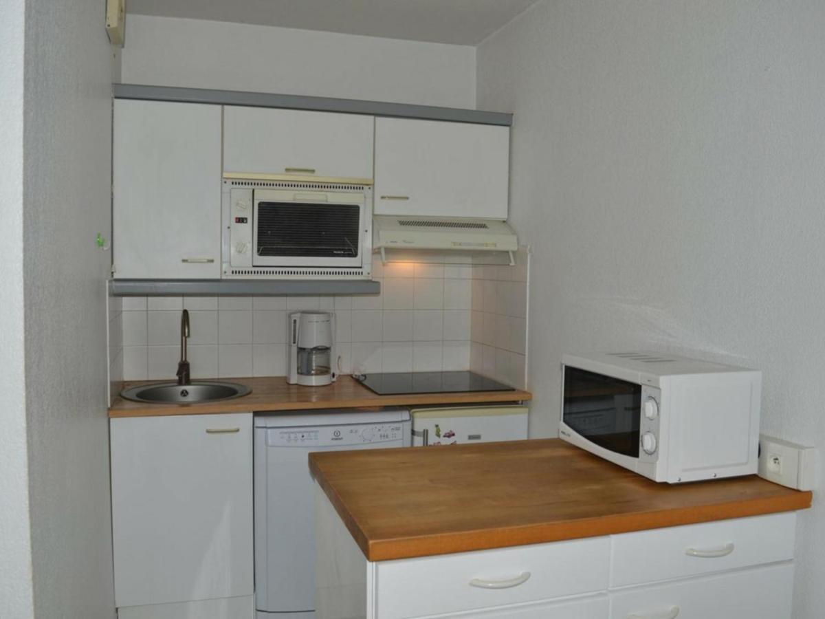 Frejus: Appt 2P, 5 Pers, Piscine, Plage A 150M, Parking, Animaux Ok - Fr-1-226A-357 Екстер'єр фото