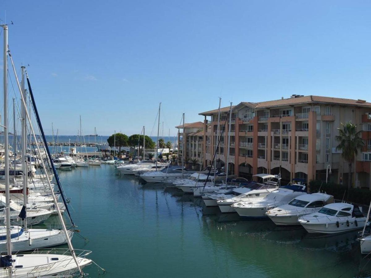 Frejus: Appt 2P, 5 Pers, Piscine, Plage A 150M, Parking, Animaux Ok - Fr-1-226A-357 Екстер'єр фото