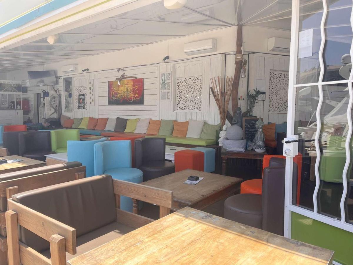 Frejus: Appt 2P, 5 Pers, Piscine, Plage A 150M, Parking, Animaux Ok - Fr-1-226A-357 Екстер'єр фото